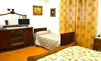 住宿加早餐酒店 戴安娜住宿加早餐旅馆