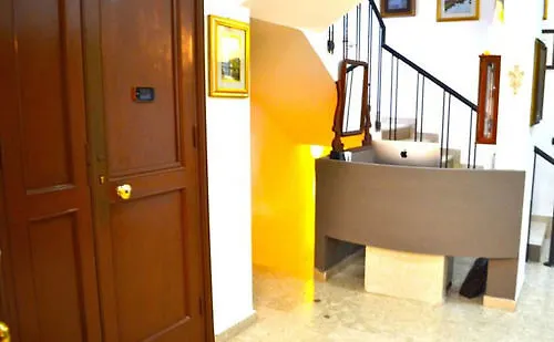 Diana Bed & Breakfast 3*